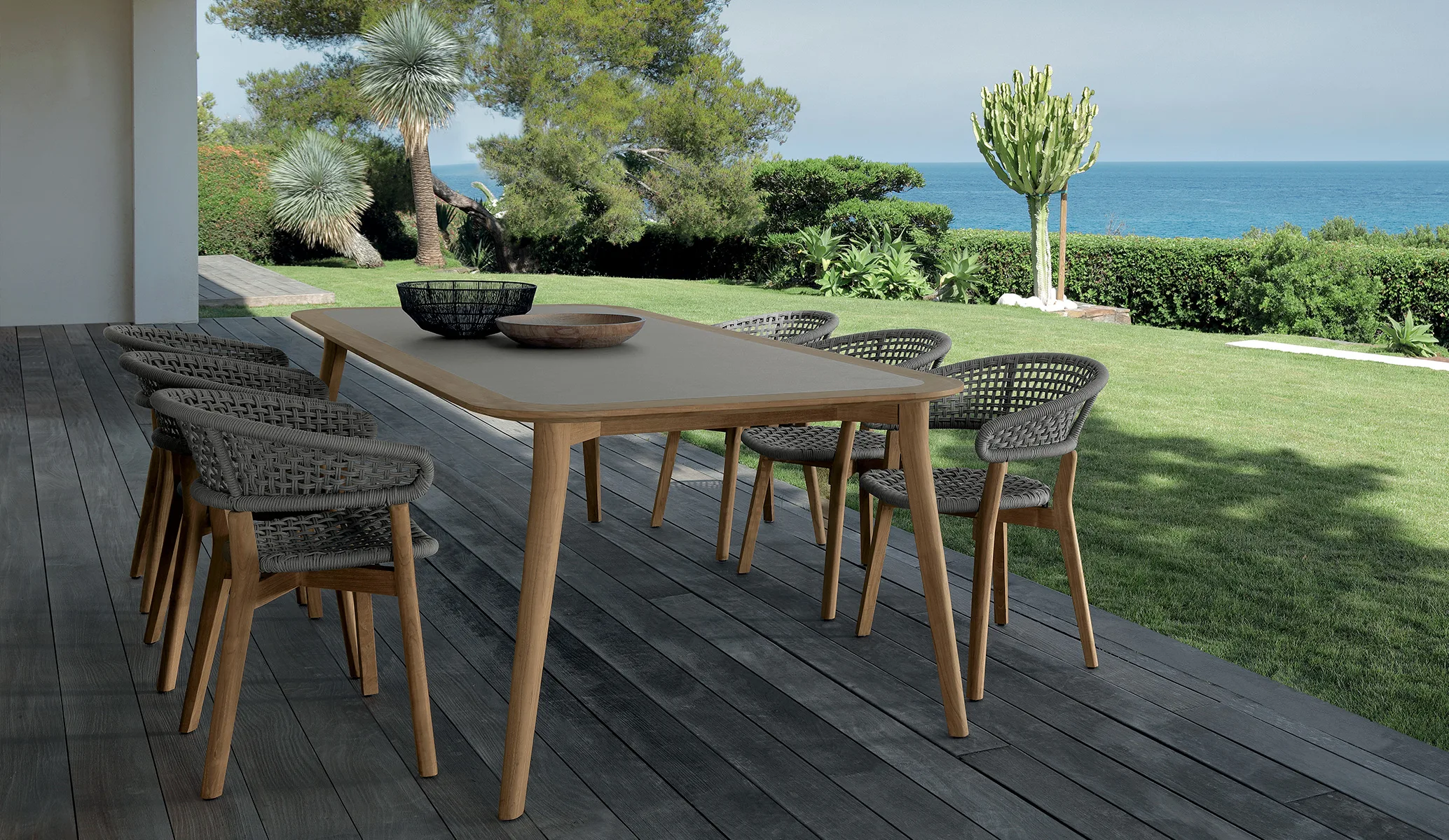 Talenti Moon Teak, table
