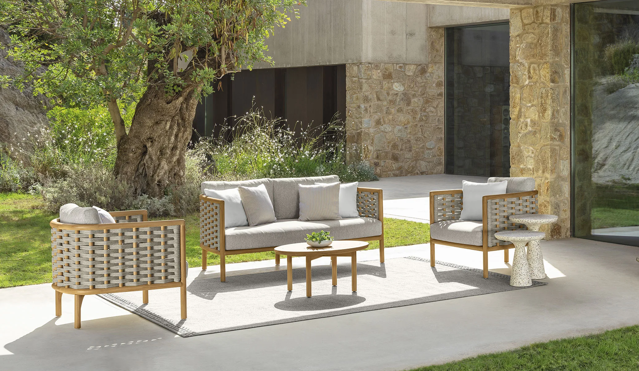 Talenti Prichi, sofa